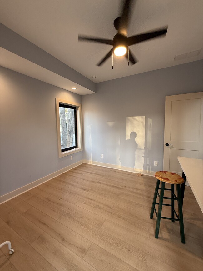 Building Photo - 1073 Hemphill Ave NW