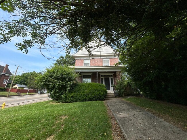 Building Photo - 3501 Bevis Ave