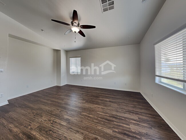Building Photo - 5676 Orangeroot Ct