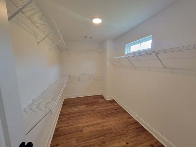 Building Photo - Baldwin Place - Columbia County