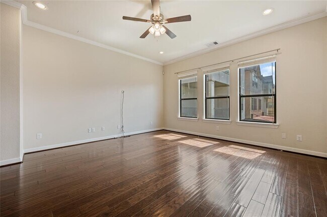 Building Photo - 2737 King's Retreat Cir