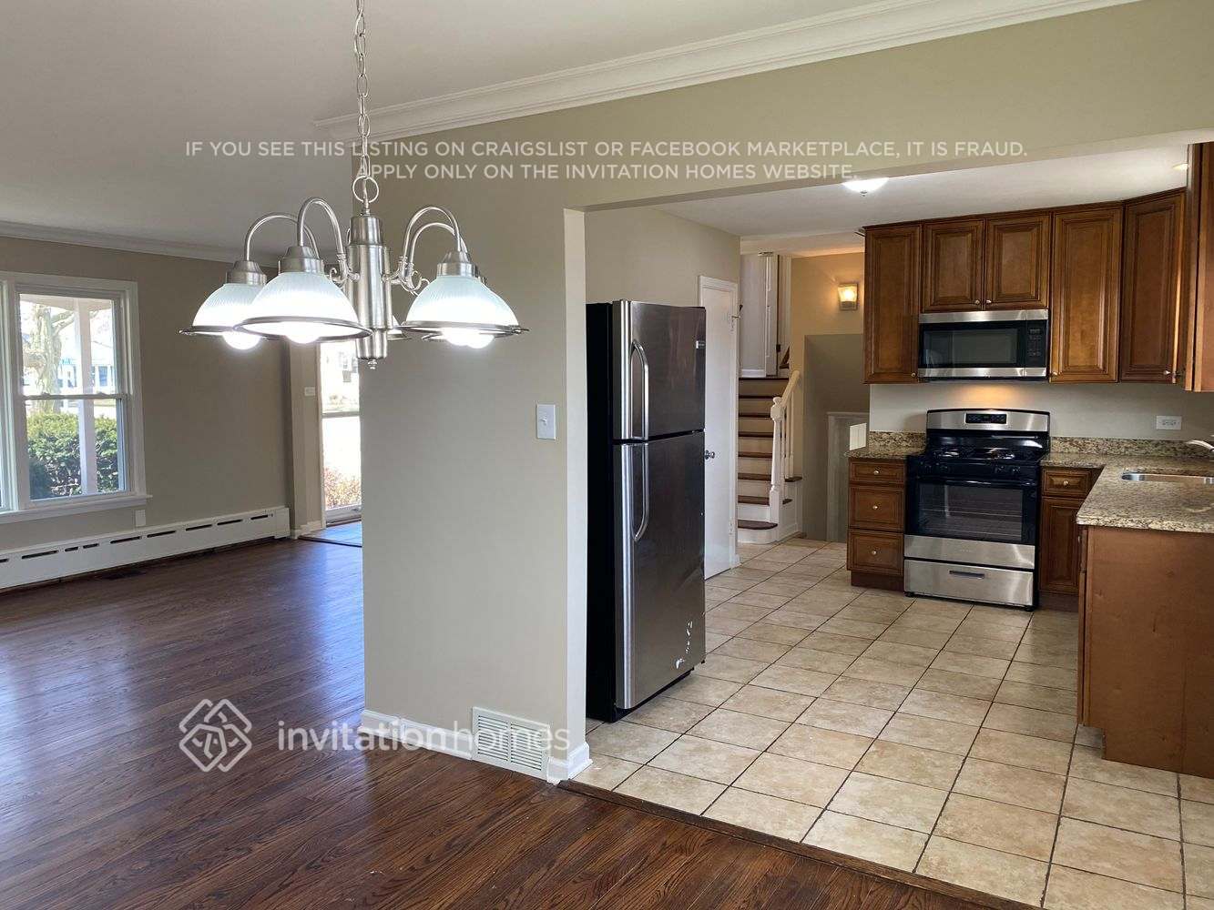 Building Photo - 4628 W 101st St