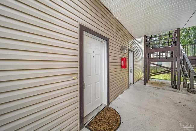 Building Photo - 7071 Lake Joanne Dr