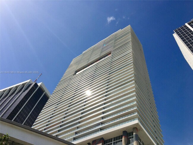 Primary Photo - 50 Biscayne Blvd