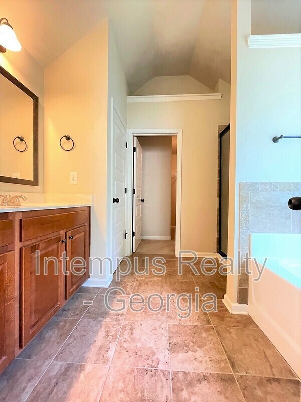 Building Photo - 4449 Woodgate Hill Trail