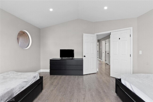 Building Photo - 3402 Classic Bay Ln