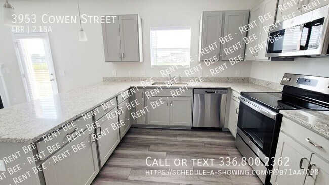 Building Photo - 3953 Cowen St