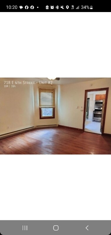Building Photo - 718 E 4th St