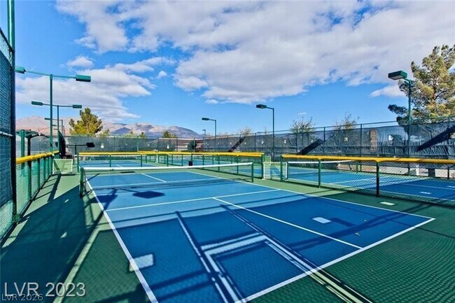 Building Photo - 2517 Willow Wren Dr