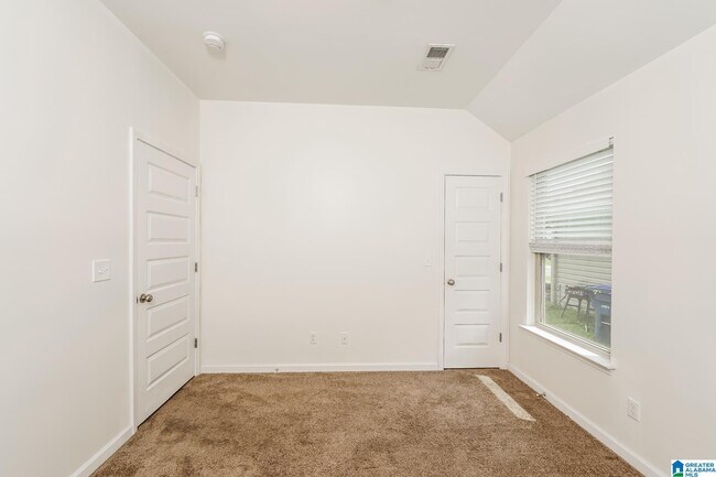 Building Photo - 6966 Brightwell Ln