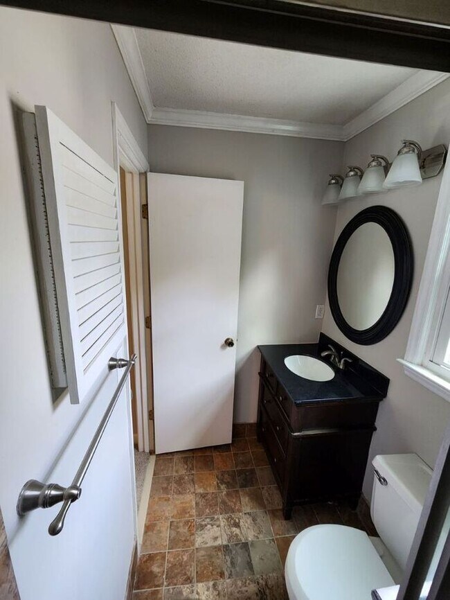 Building Photo - 4 Bedroom South Charlotte Home!