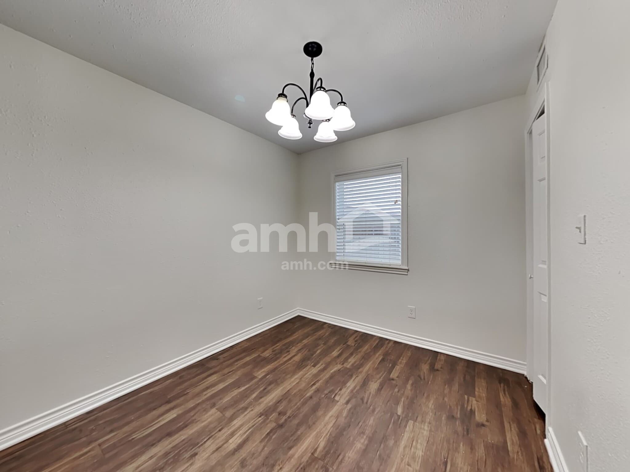 Building Photo - 416 Madison Pl