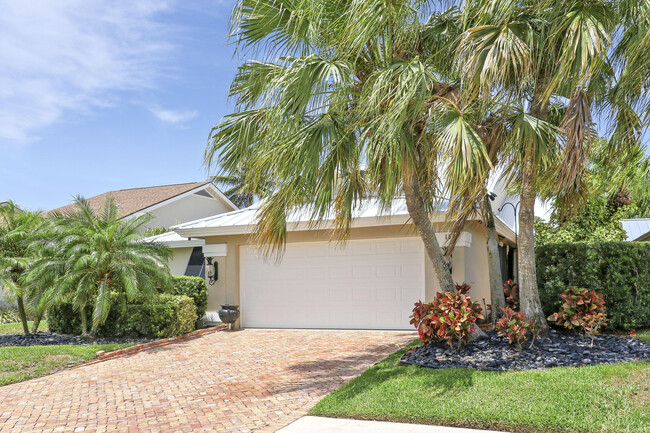 Primary Photo - 109 Seashore Dr