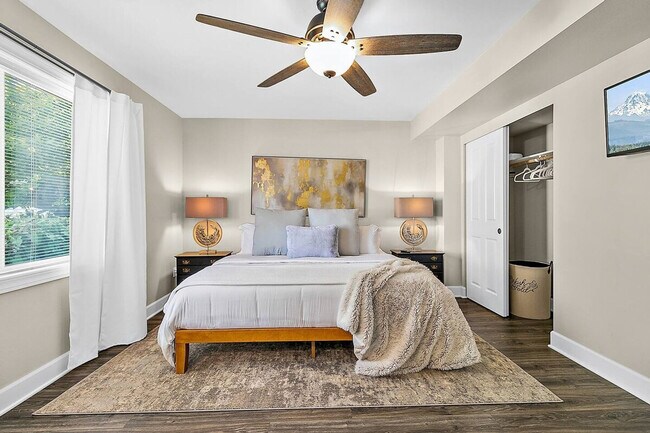 Building Photo - 2615 N Starr St