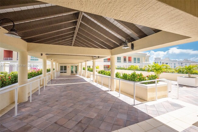 Building Photo - 7350 SW 89th St
