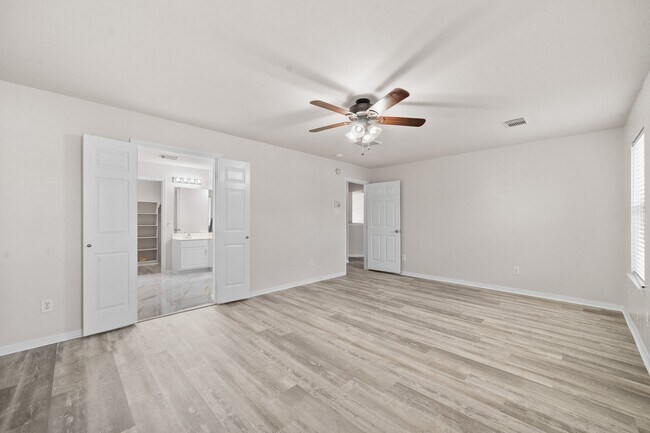 Building Photo - 3519 Brackenfern Rd