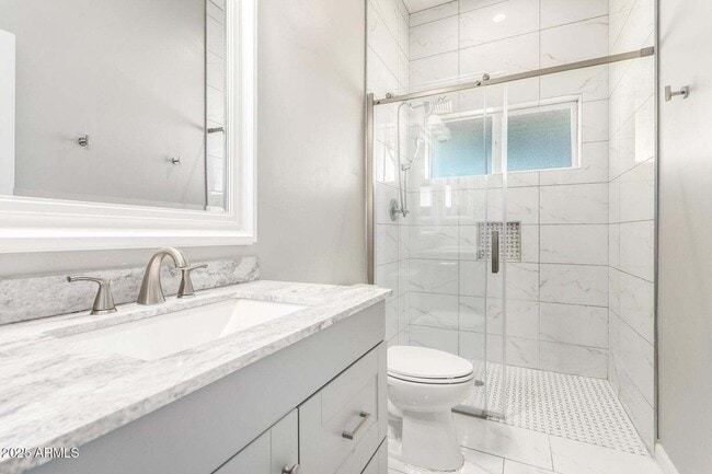 Building Photo - 1027 N 360th Ln