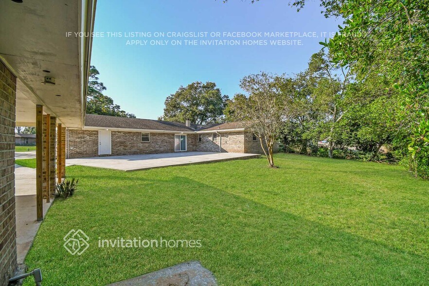 Building Photo - 117 Ridgefield Ct