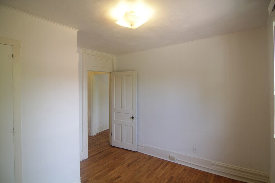 Building Photo - 620 West St