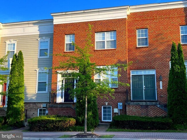 Building Photo - 2224 Leesborough Dr