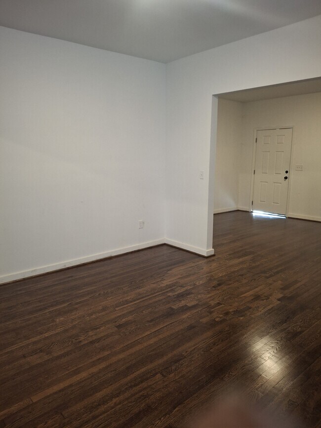 Building Photo - 1220 Alabama Ave SW