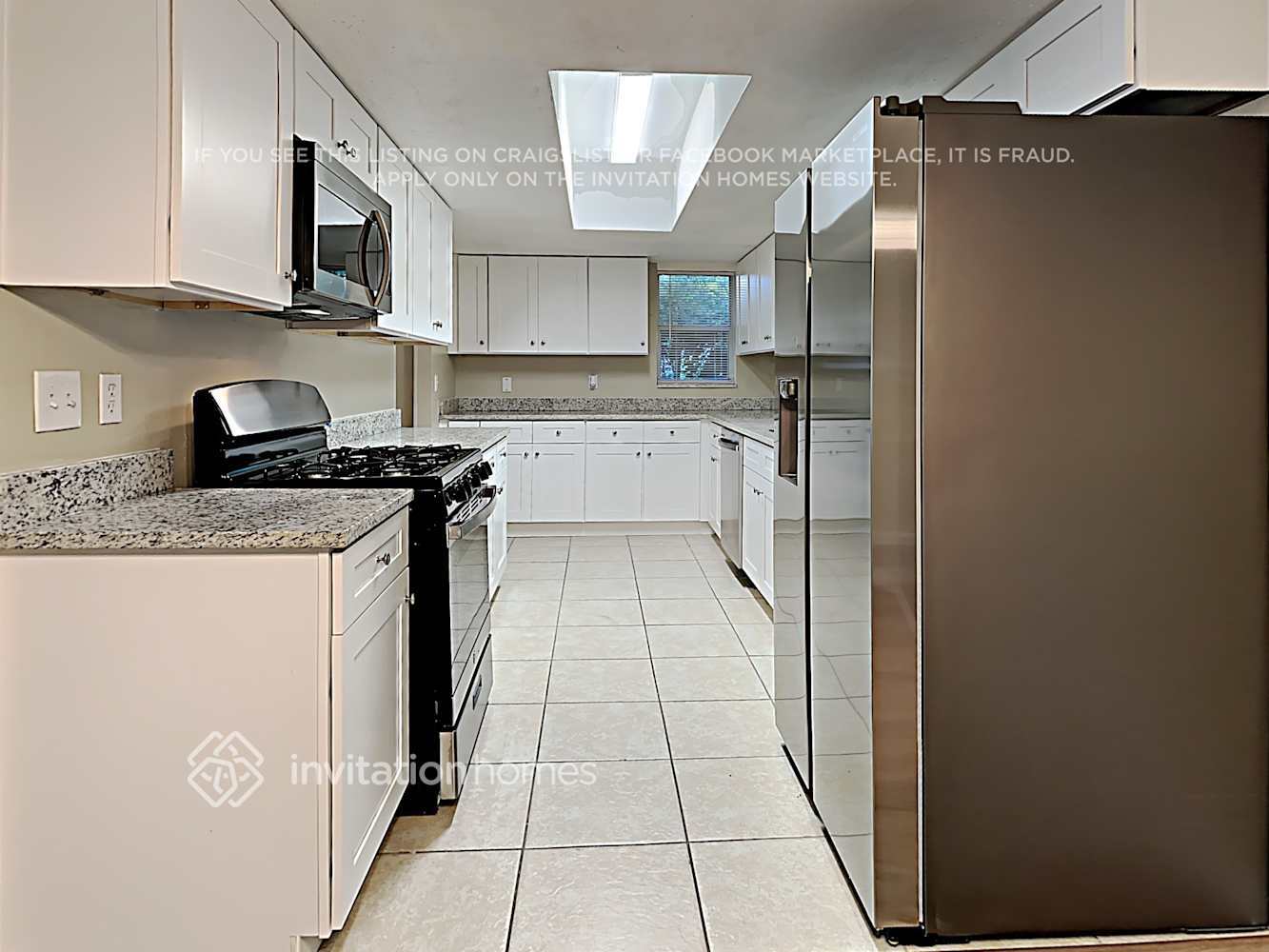 Building Photo - 2332 Harn Blvd