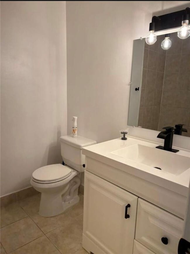 Building Photo - 2801 N 34th Ave