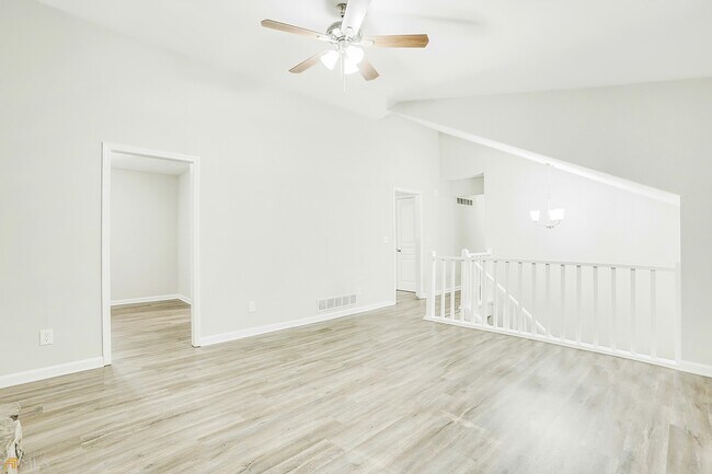 Building Photo - 3013 Fetlock Dr SW