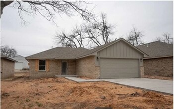 Building Photo - 410 Grove
