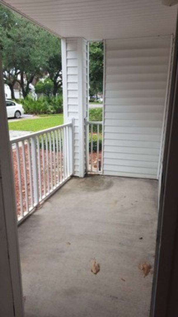 Building Photo - Lexington Place - 1615