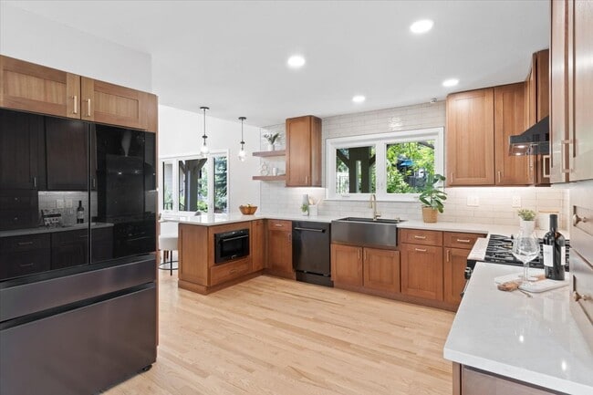 Building Photo - 4505 S Yosemite St