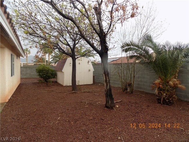 Building Photo - 513 Faultless St