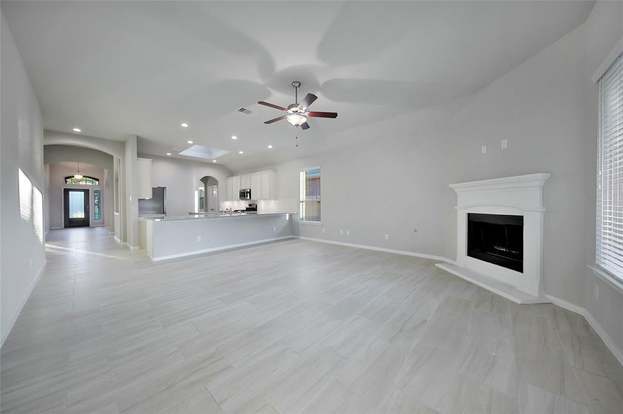 Building Photo - 3230 Voyager Ln