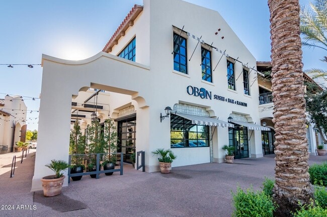 Building Photo - 7526 Via De Ln