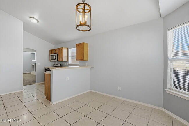 Building Photo - 712 Paseo De Suerte Dr