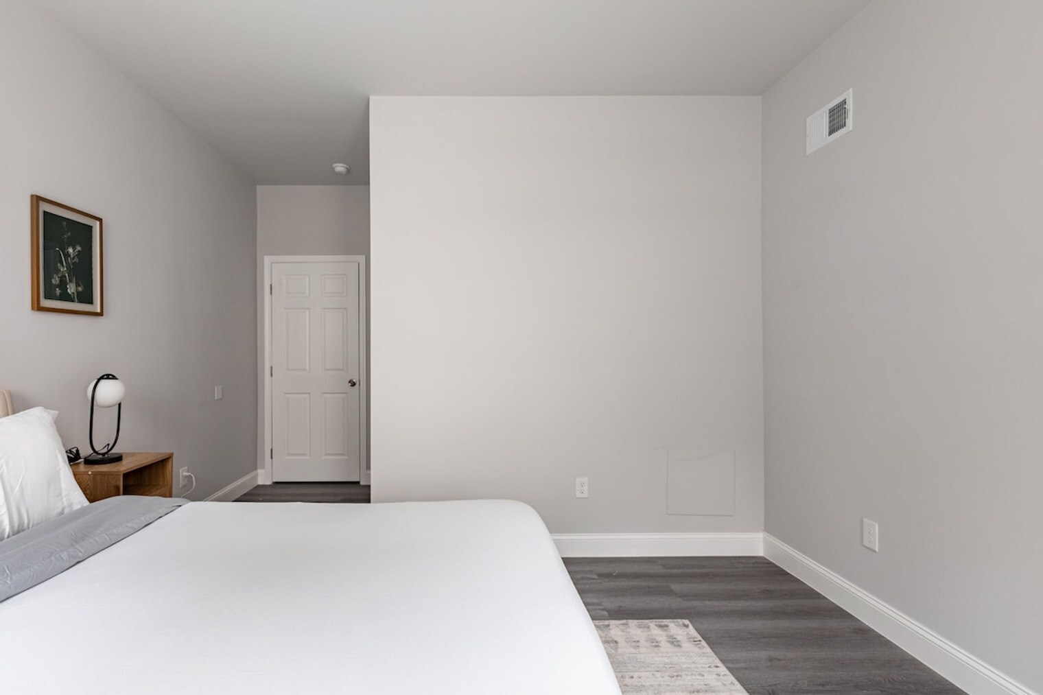 Building Photo - 1418 S 9th St