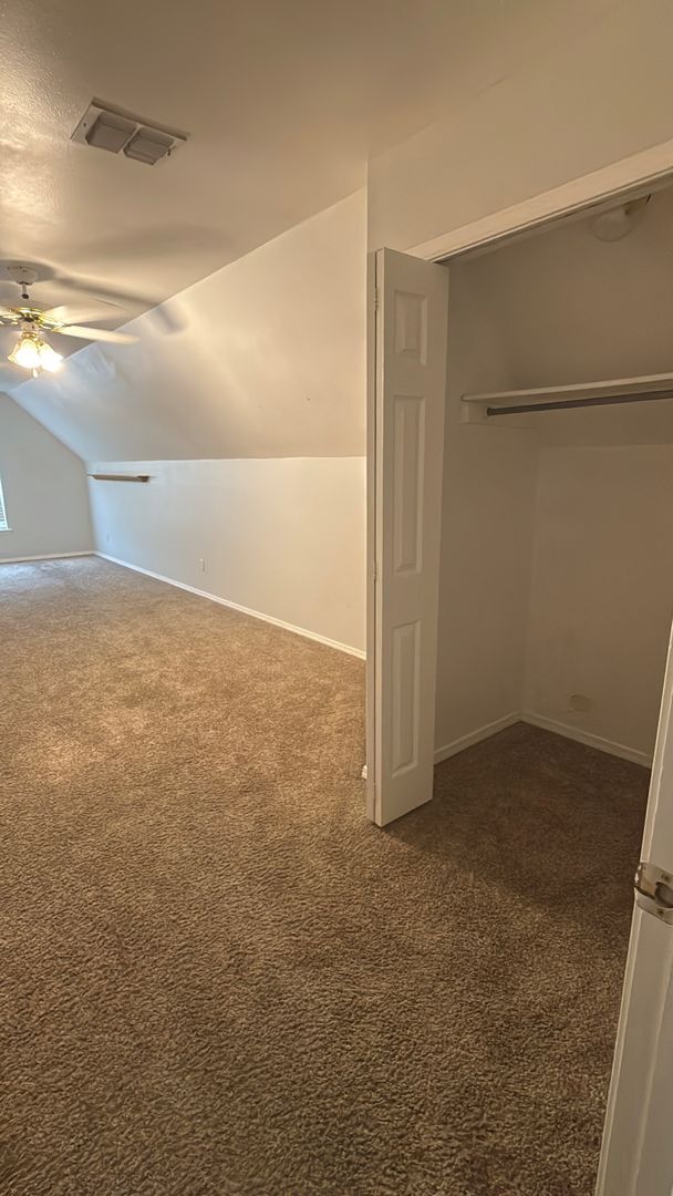 Building Photo - Rental Property