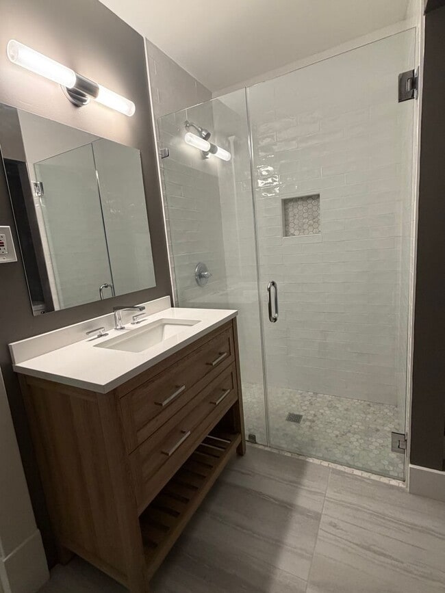 Building Photo - For Rent – Newly Renovated 1 Bedroom, 1 Bathroom Apartment in Baldwin Park, Savannah, GA