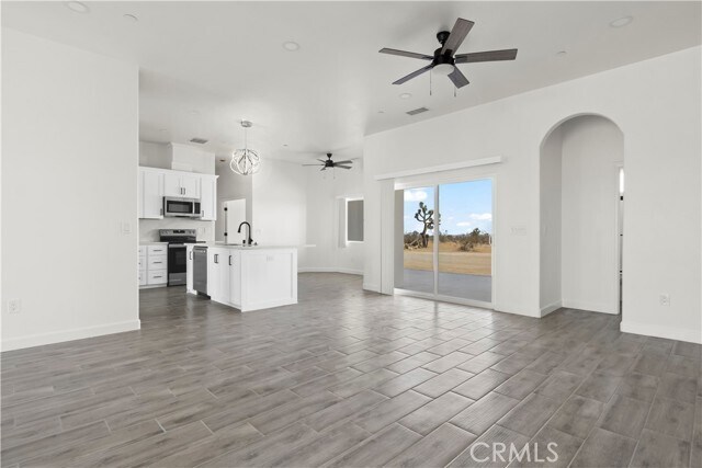 Building Photo - 6374 Cayucos Dr