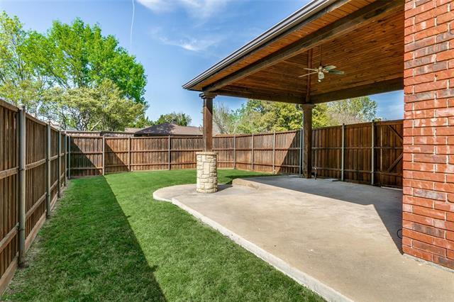 Building Photo - 1649 Bennington Dr