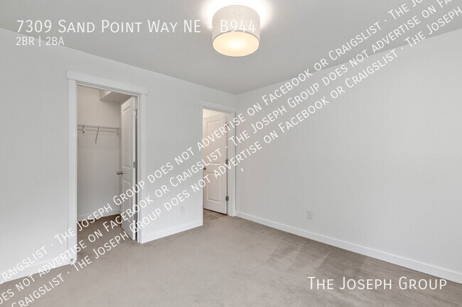 Building Photo - 7309 Sand Point Way NE