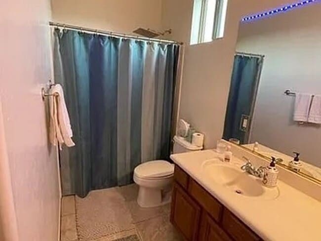 Building Photo - 4302 N Sunset Cliff Dr