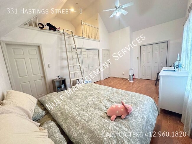 Building Photo - 331 Hastings St