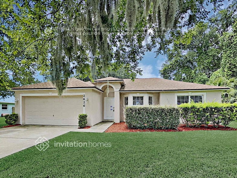 Primary Photo - 2626 Needle Palm Dr