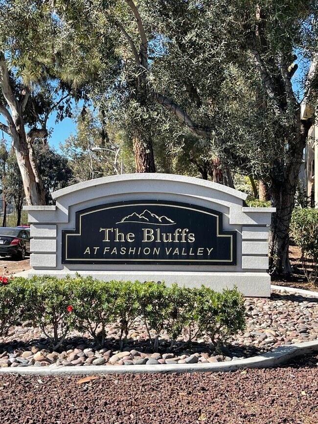Building Photo - 6416 Friars Rd