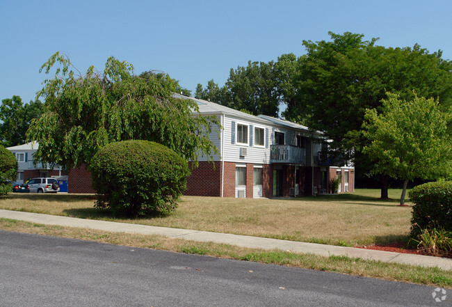 Hopewell Manor - Hopewell Manor Apartments