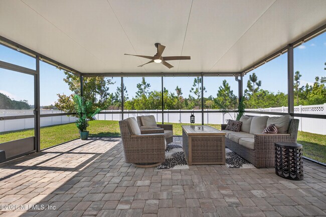 Building Photo - 234 Thistleton Wy