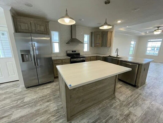Building Photo - 5019 Coopers Hawk Pl