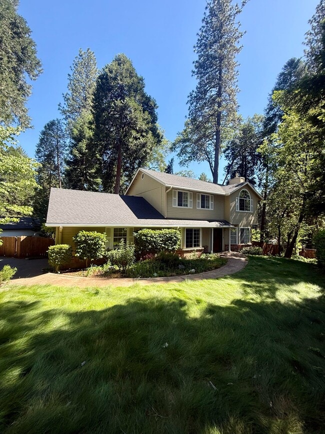 Building Photo - 12101 Banner Lava Cap Rd