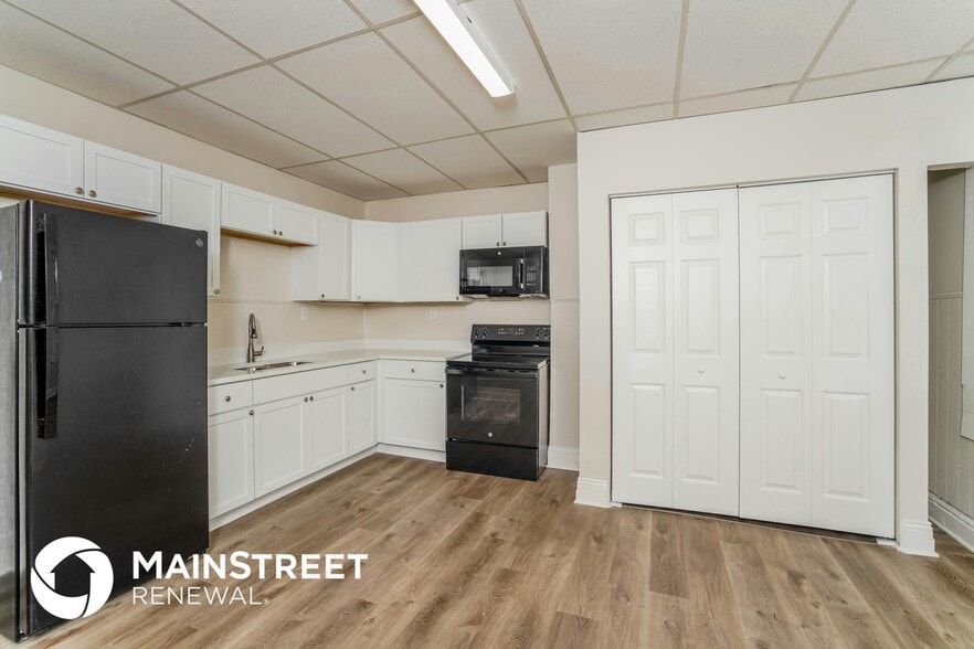 Building Photo - 2715 Garland Ave